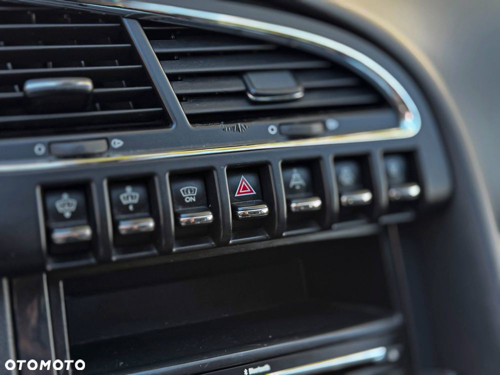 Peugeot 3008 2.0 HDi Active - 30