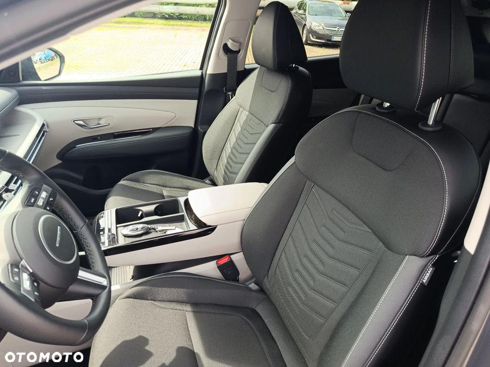 Hyundai Tucson 1.6 T-GDi 48V Executive 2WD DCT - 11