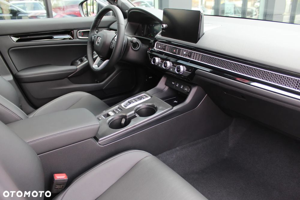 Honda Civic 2.0 i-MMD eHEV Advance CVT - 19
