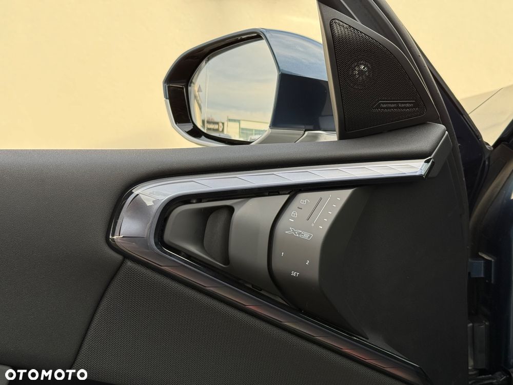 BMW X3 20 xDrive - 27