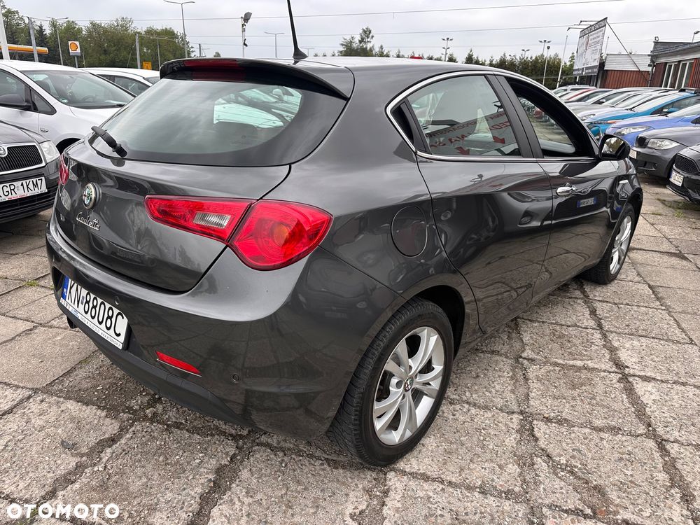 Alfa Romeo Giulietta 1.4 TB MultiAir Exclusive - 3