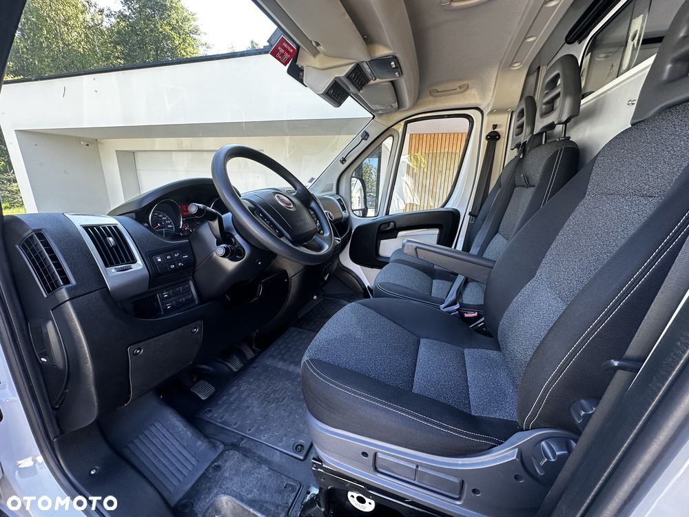 Fiat DUCATO L3H2 2.3 150KM 2015  bez Adblue AMBULANCE 5 miejsc - 18