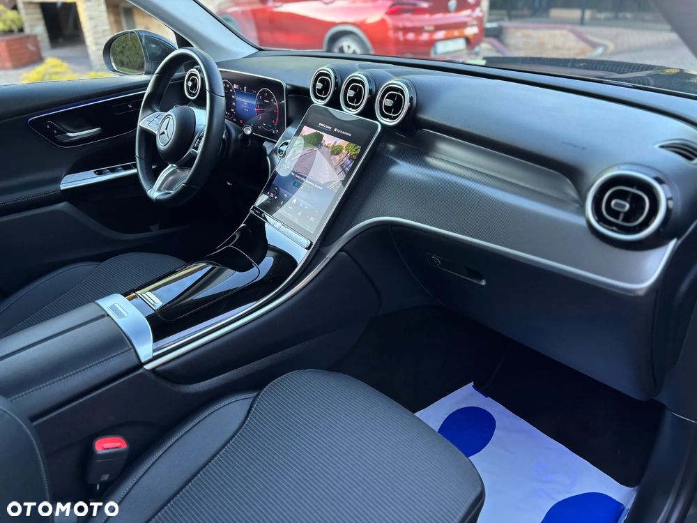 Mercedes-Benz GLC 220 d 4Matic 9G-TRONIC Avantgarde Advanced - 8