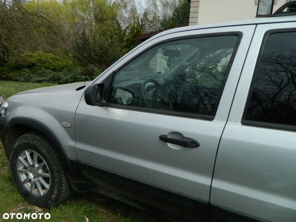 FORD MAVERICK II LIFT na części 2005 rok - 16