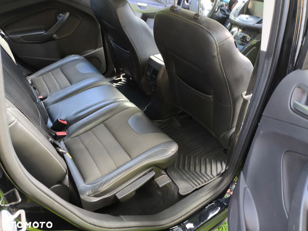 Ford Kuga ver-2-0-tdci-4wd-titanium - 13
