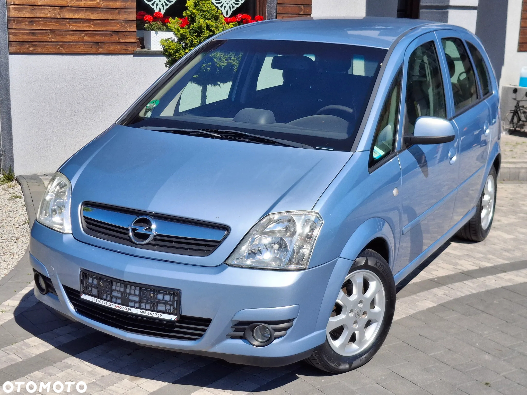 Opel Meriva 1.6 Essentia - 4