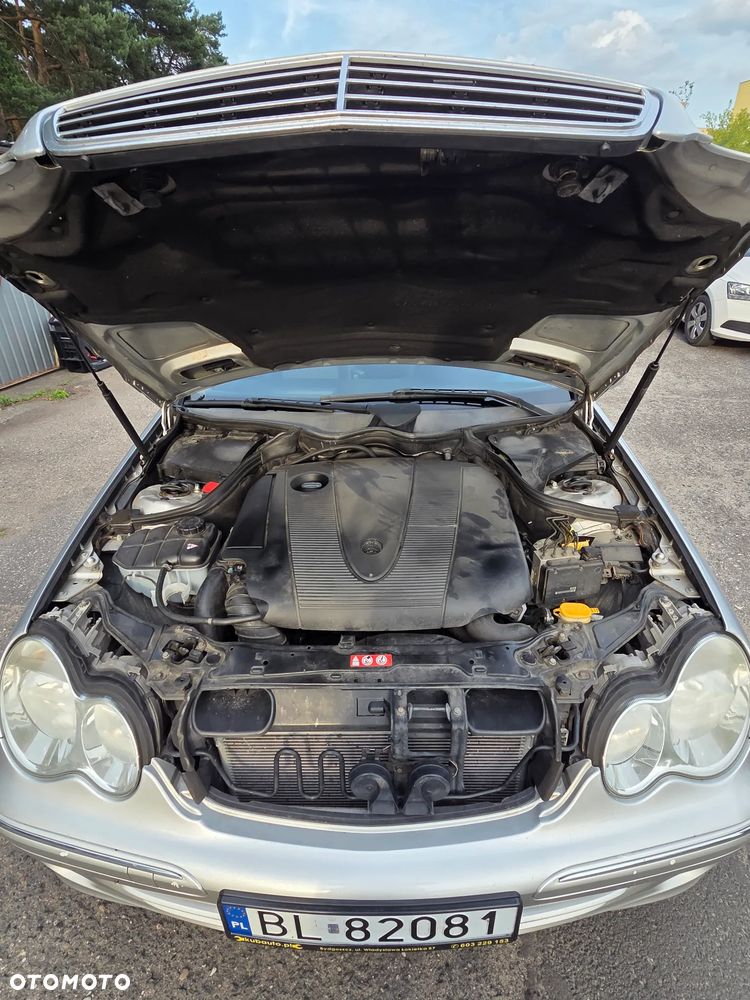 Mercedes-Benz Klasa C 220 T CDI Avantgarde - 23