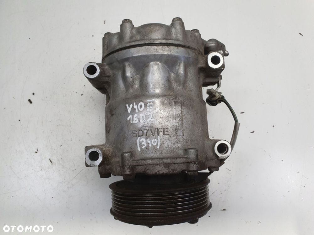 SPRĘŻARKA KLIMATYZACJI Volvo V60 S60 II 1.6 D2 _ pompa 31348213 - 1