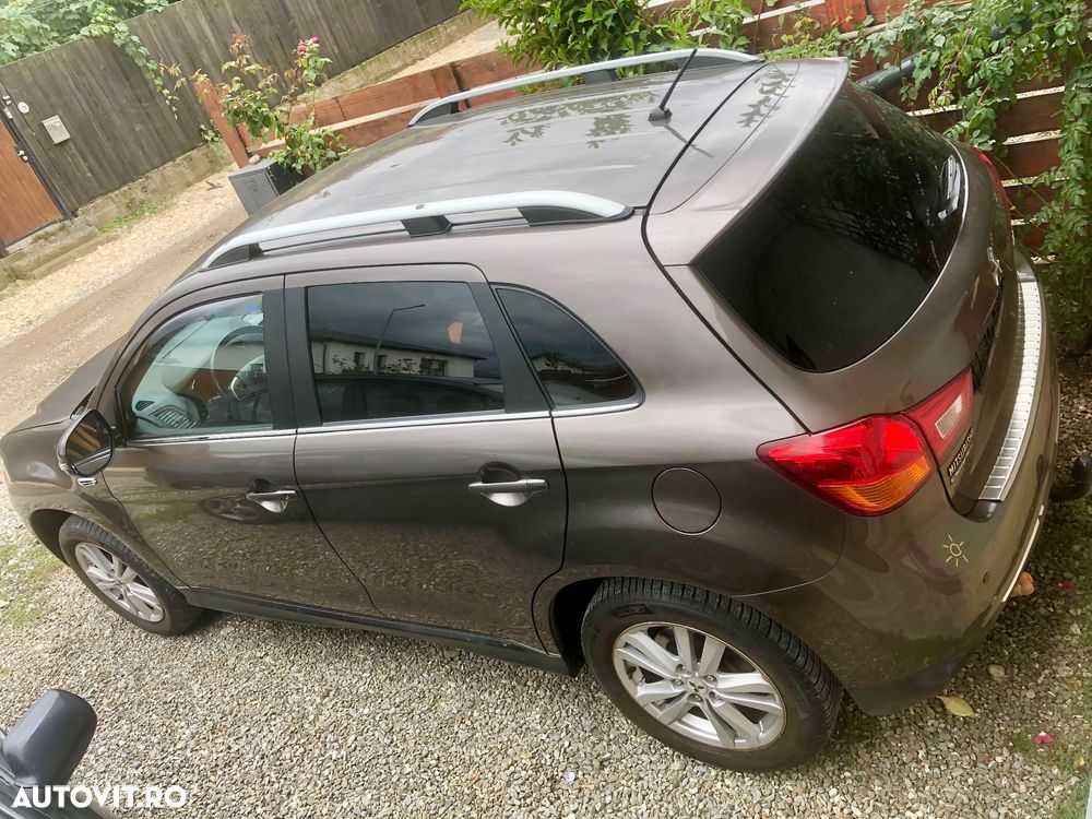Mitsubishi ASX - 3