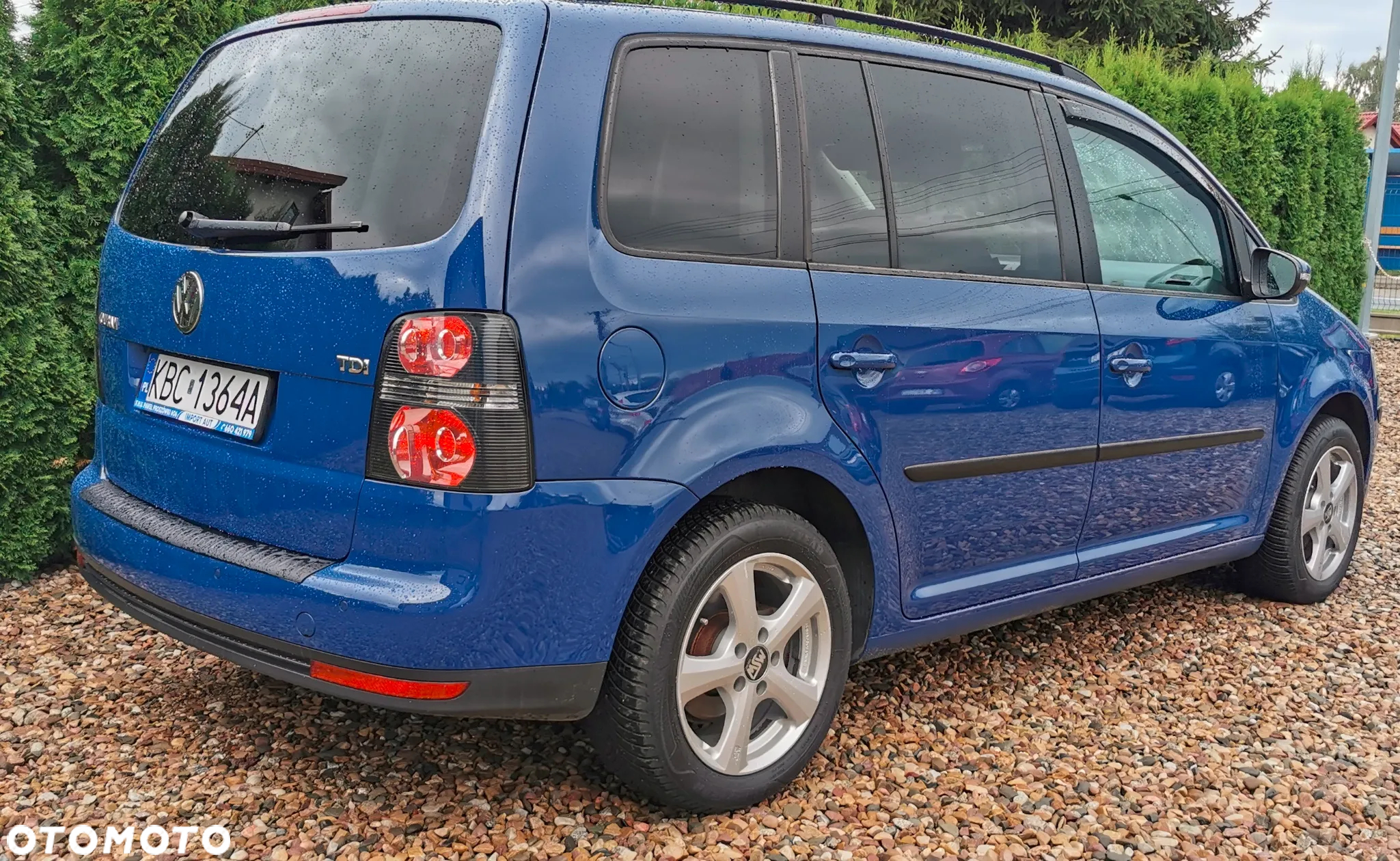 Volkswagen Touran 1.9 TDI DPF Trendline DSG - 26