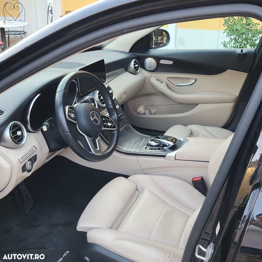 Mercedes-Benz C 200 4MATIC 9G-TRONIC AMG Line - 4
