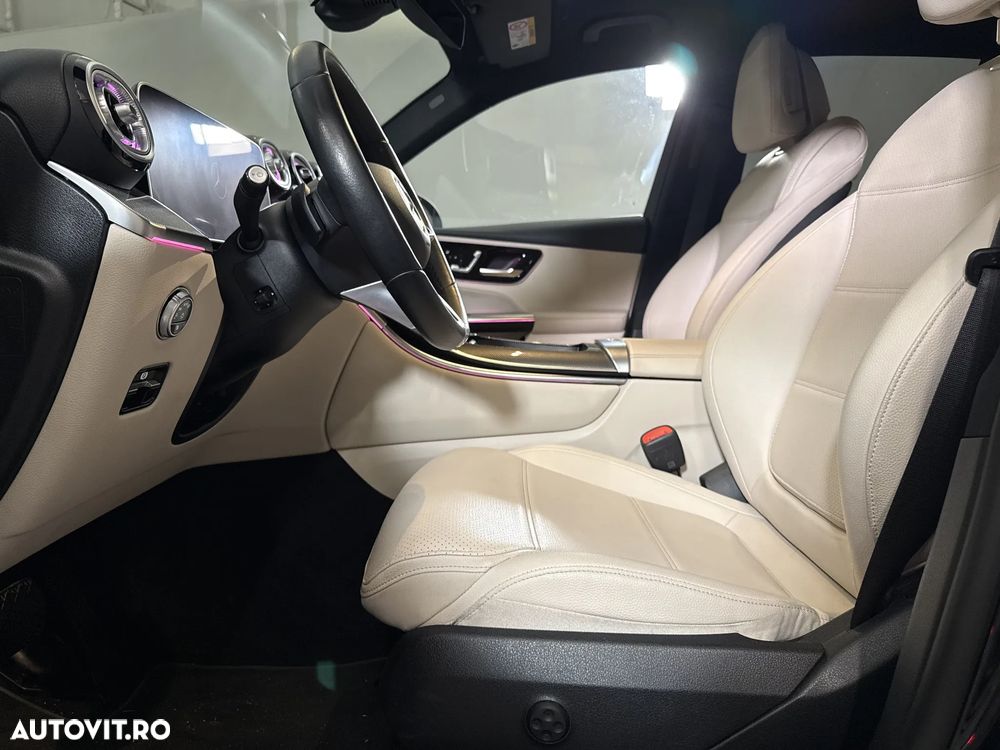 Mercedes-Benz GLC - 24