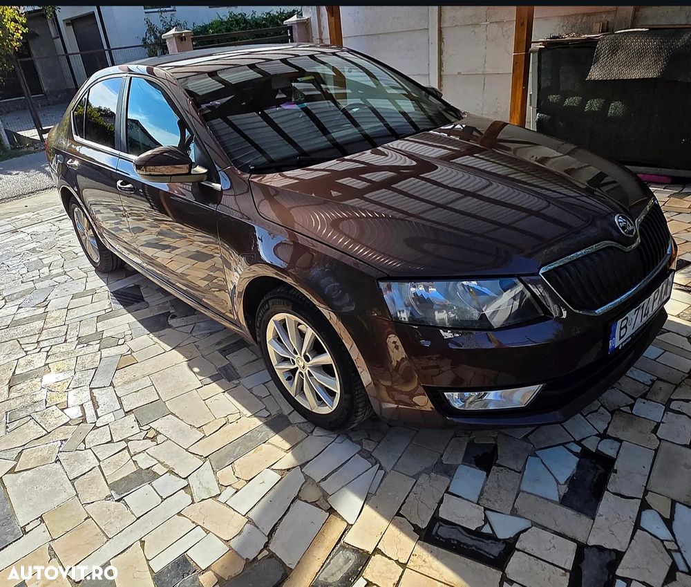 SKODA Octavia 2015 — imagine 3