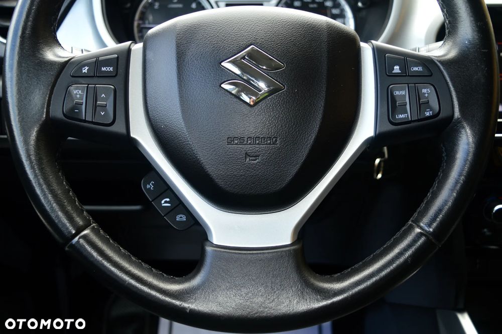 Suzuki Vitara - 18