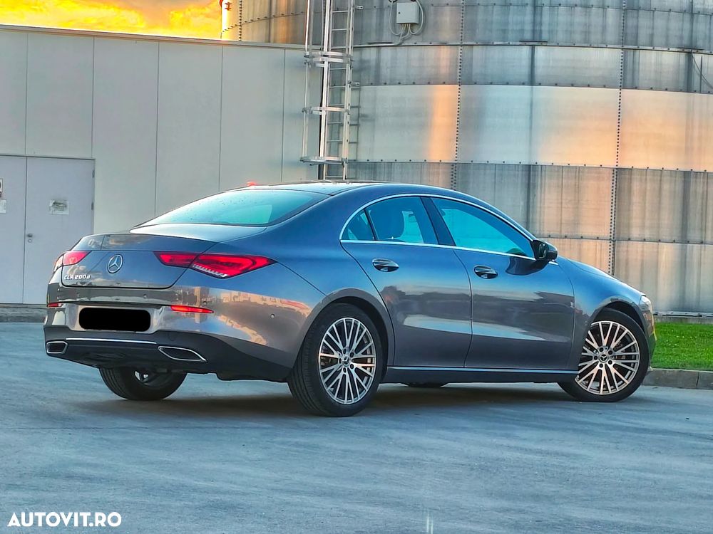 Mercedes-Benz CLA 200 - 4