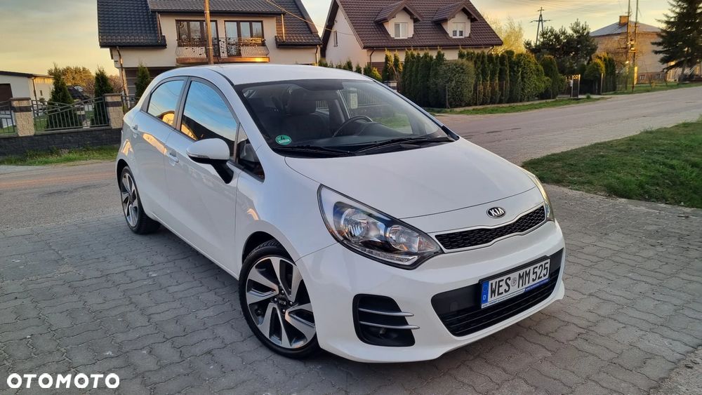 Kia Rio 1.2 Dream Team Edition - 1