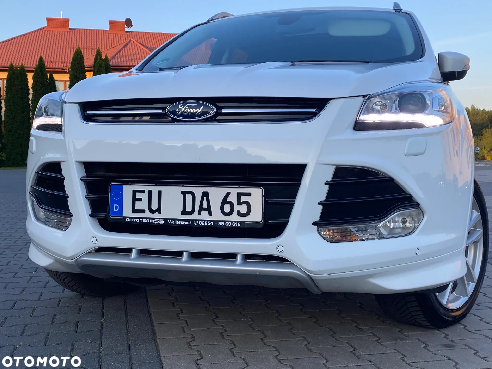 Ford Kuga 2.0 TDCi 4WD Titanium - 2
