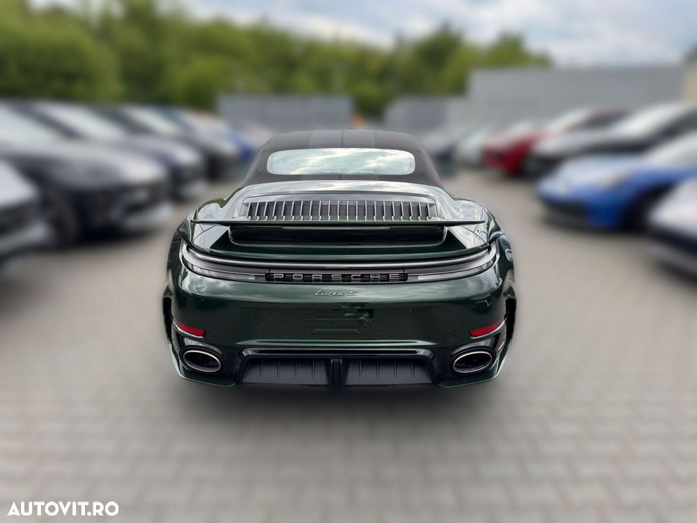 Porsche 911-TURBO-S - 4