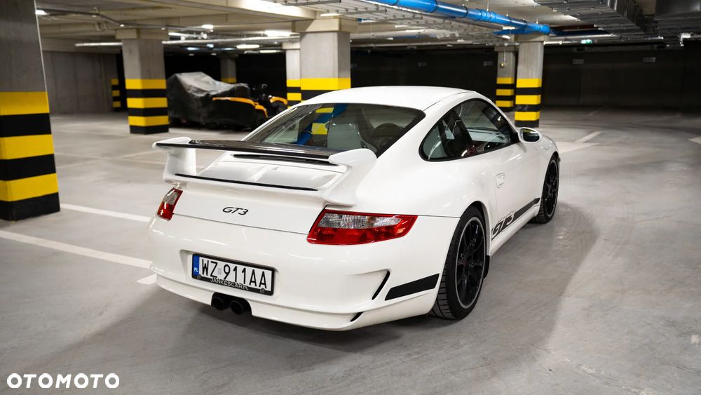 Porsche 911 GT3 - 6