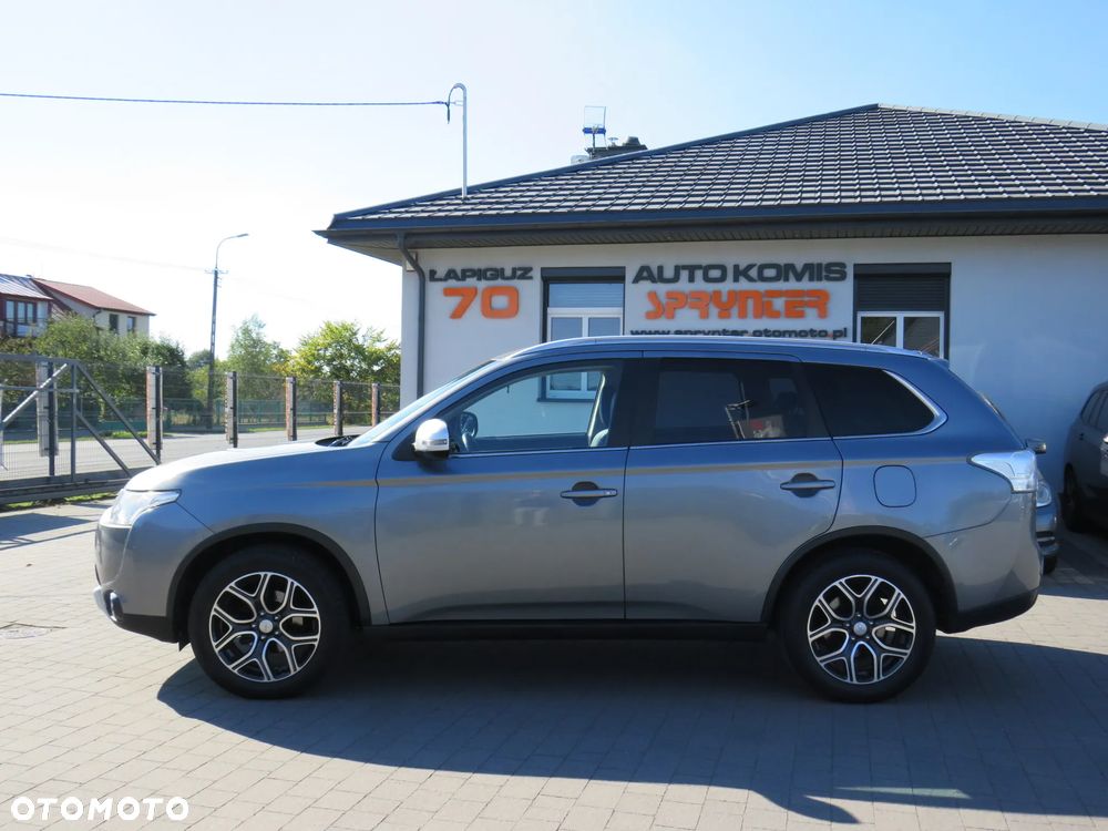 Mitsubishi Outlander 2.2 DI-D 4WD Diamant Edition - 18