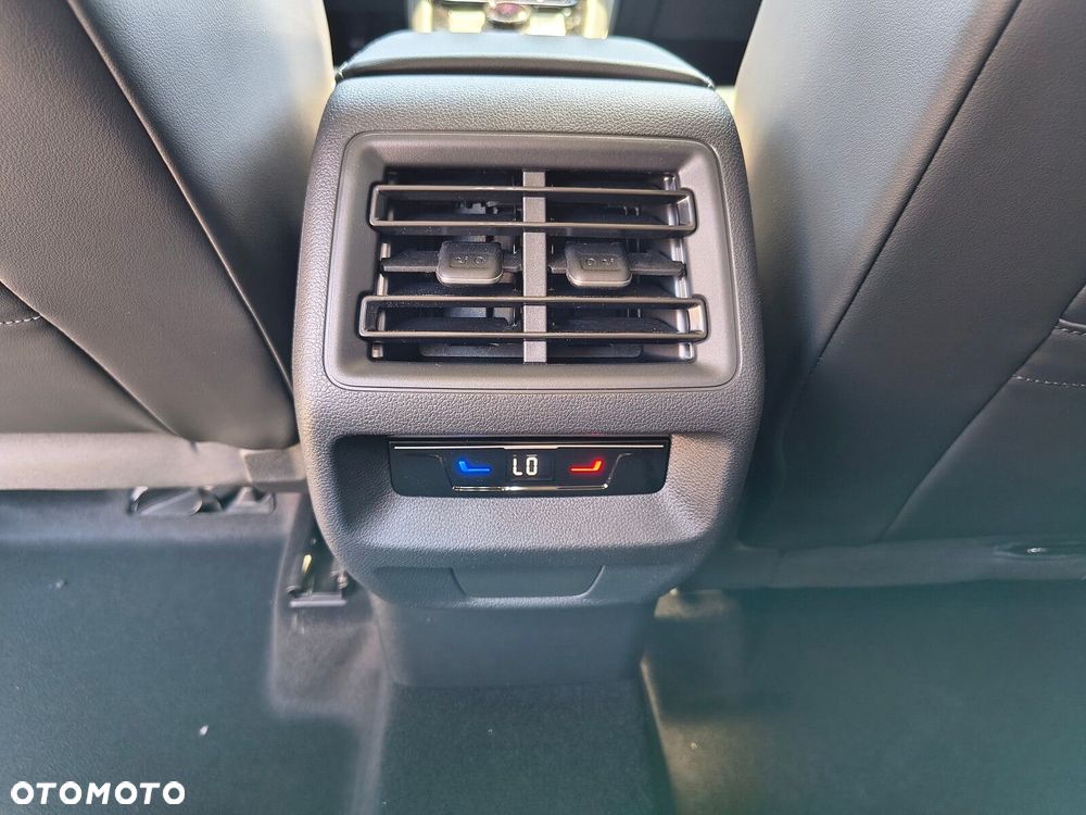 Volkswagen Tayron - 30