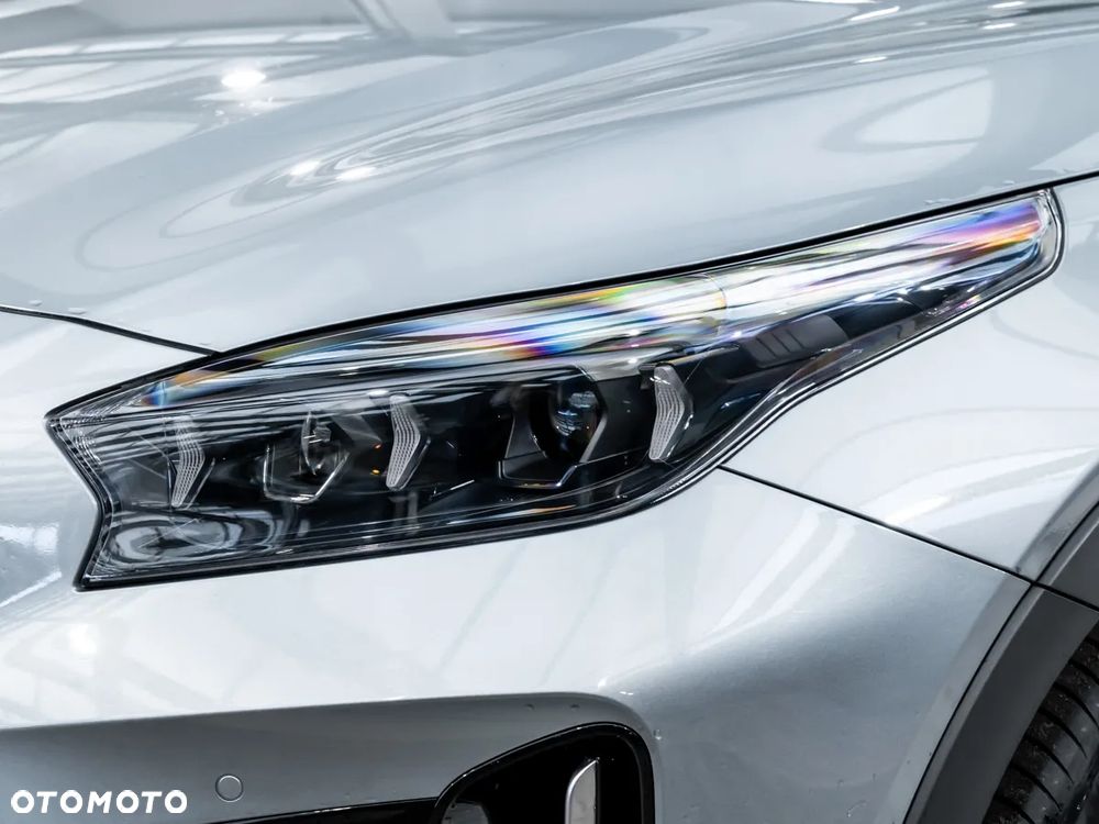 Kia XCeed 1.5 T-GDI Business Line DCT - 13