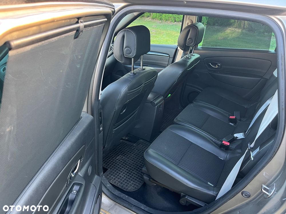 Renault Scenic 1.6 dCi Energy Bose - 11