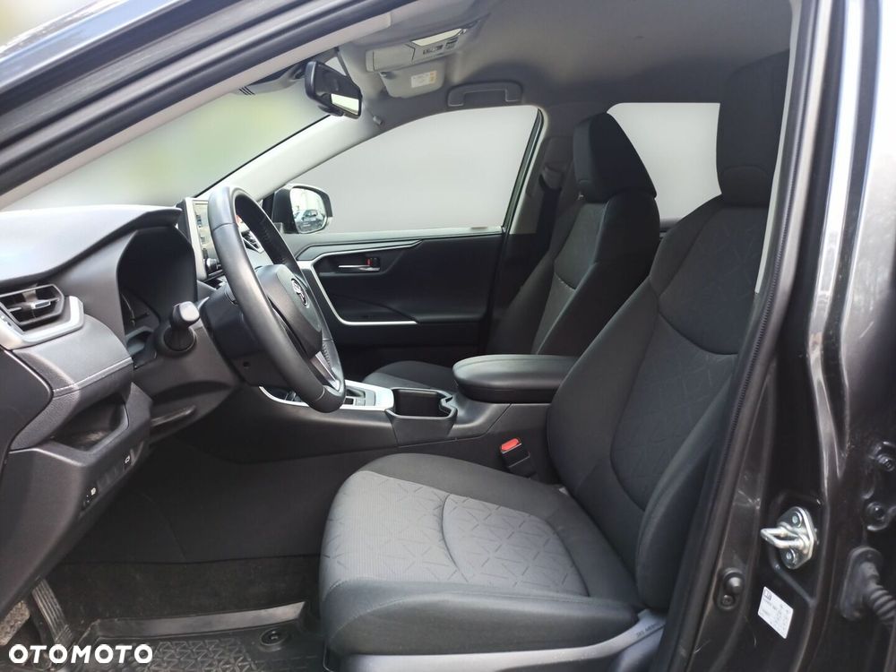 Toyota RAV4 - 14