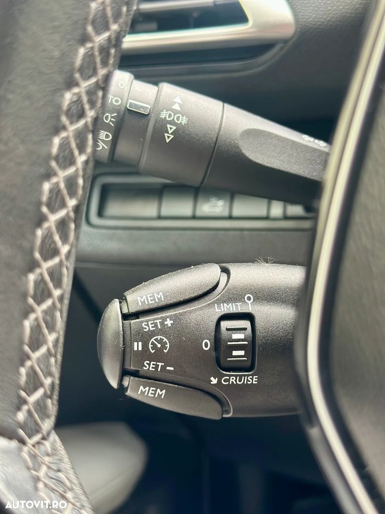 Peugeot 3008 - 20