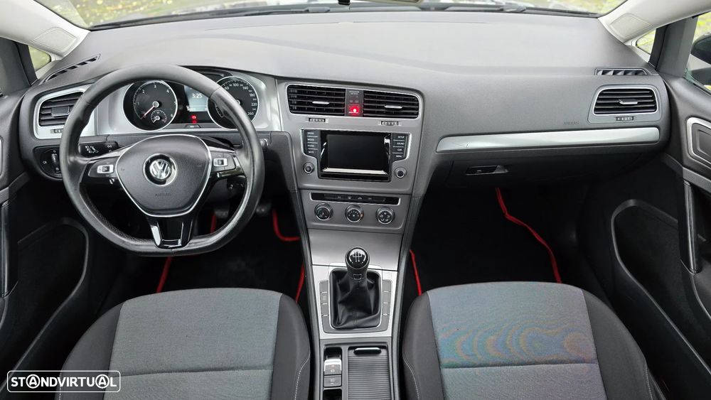 VW Golf Variant 1.6 TDi Trendline - 8