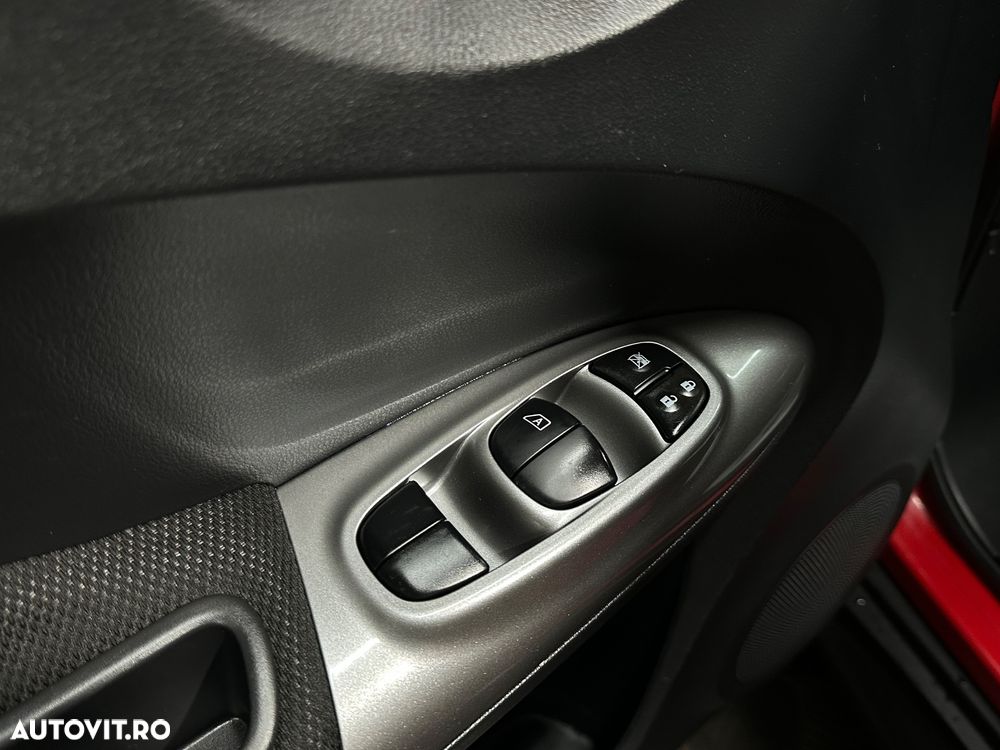 Nissan Juke 1.6 Xtronic Tekna - 12