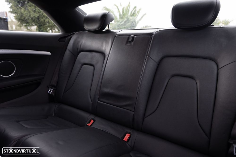 Audi A5 2.0 TDI S-line - 38