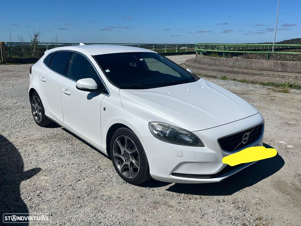 Volvo V40 2.0 D2 VOR - 1