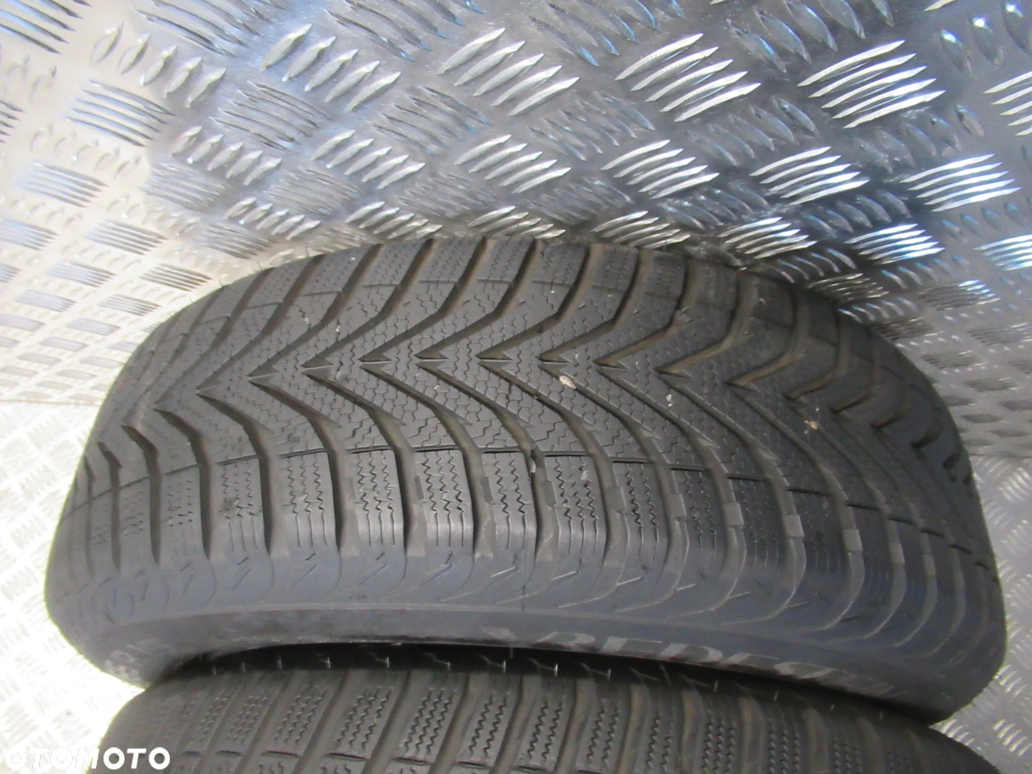 Koła Renault Clio Kangoo Zoe Modus Dacia Sandero Jogger 6Jx15 et40 4x100 zima 8mm - 5