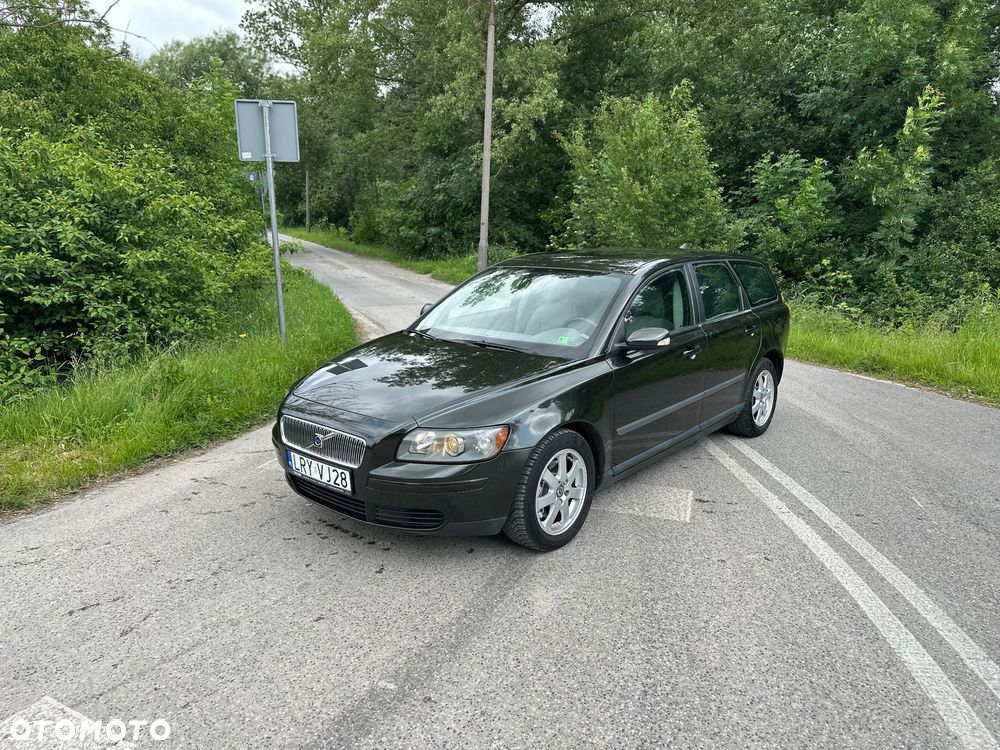 Volvo V50