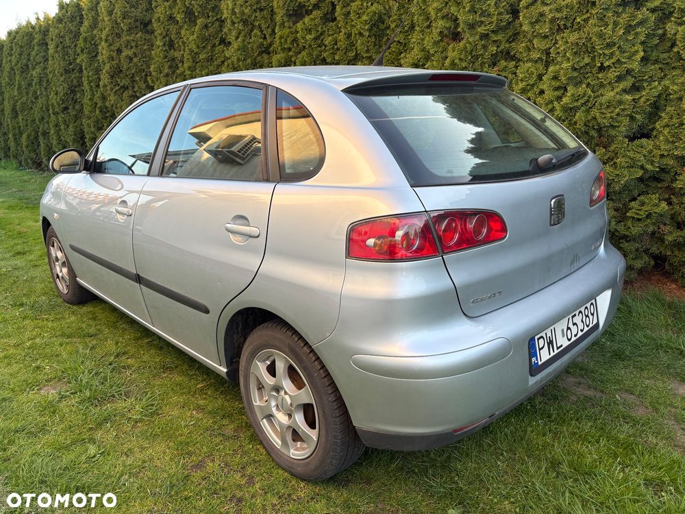 Seat Ibiza 1.4 16V Sport - 4