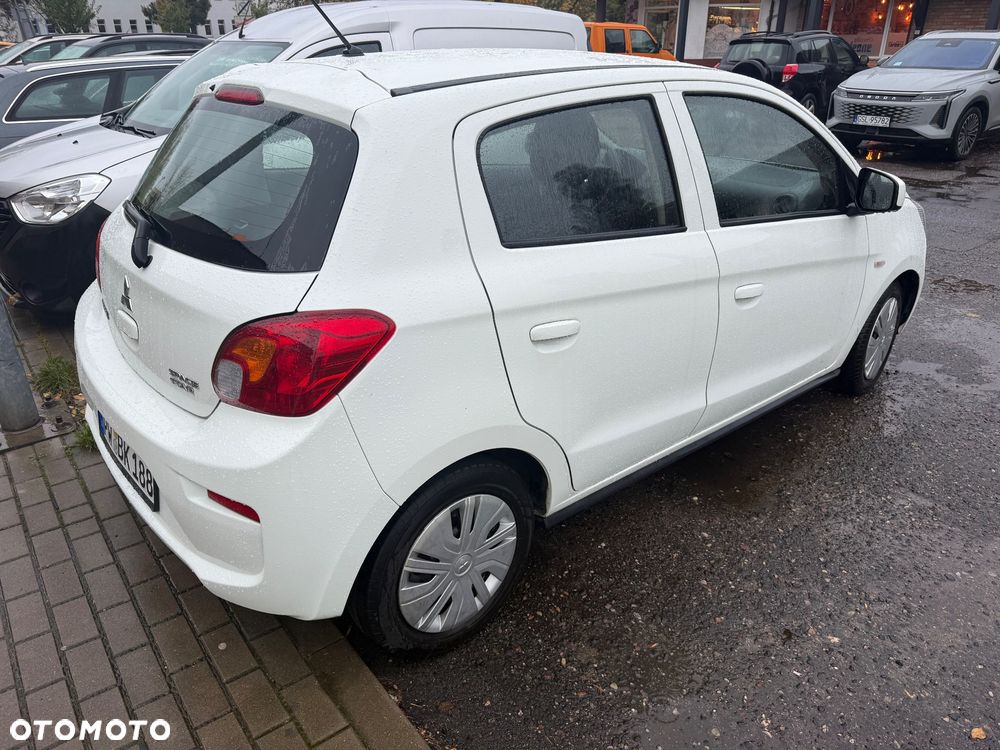 Mitsubishi Space Star 2019 photo 4