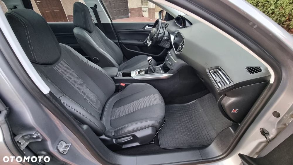 Peugeot 308 1.5 BlueHDi Business Line S&S - 21