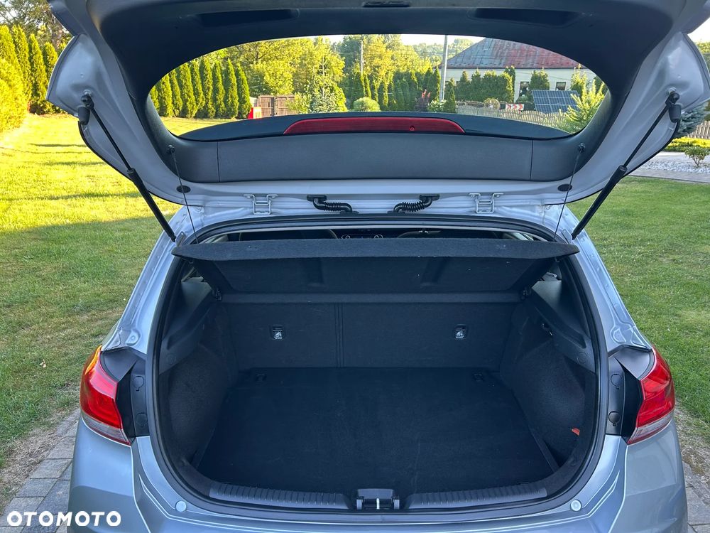Hyundai i30 1.5 DPI Modern - 24