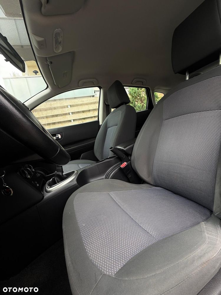 Nissan Qashqai - 22