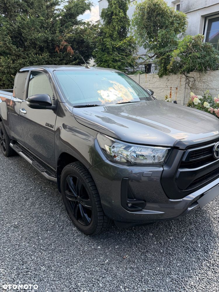 Toyota Hilux - 9