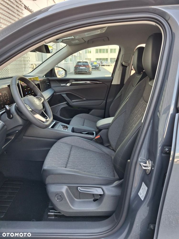 Volkswagen Tiguan 1.5 eTSI Life Plus DSG - 12