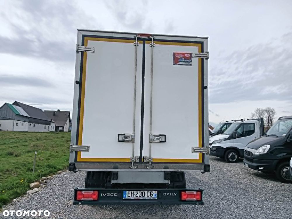 Iveco 35C13, 35C14, 35C15, 35C16 - 10