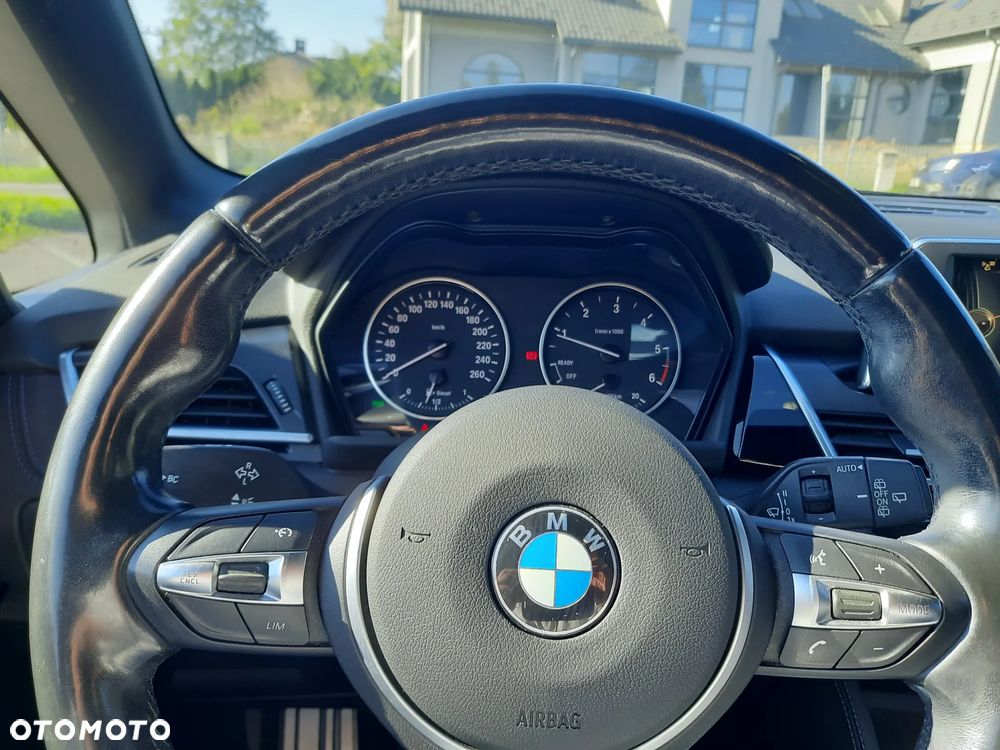 BMW Seria 2 218d M Sport - 15