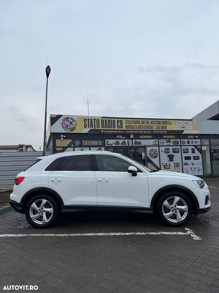 Audi Q3 2.0 40 TFSI S tronic quattro Advanced - 2