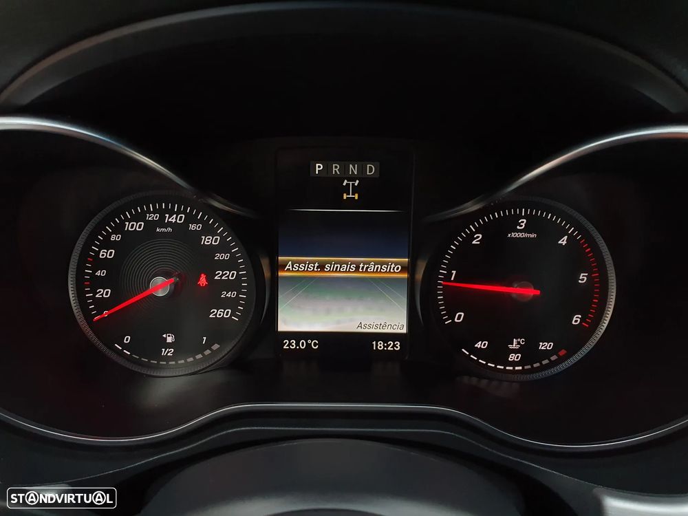 Mercedes-Benz X 250 Aut. PURE - 27