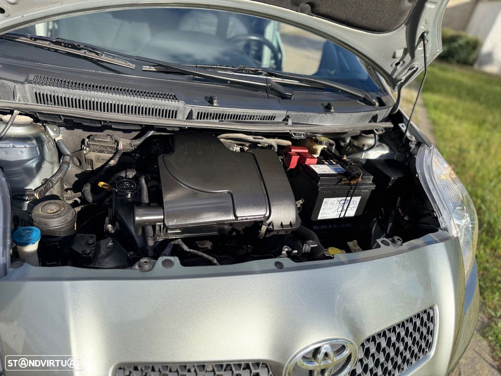 Toyota Yaris 1.0 VVT-i Rock in Rio - 14