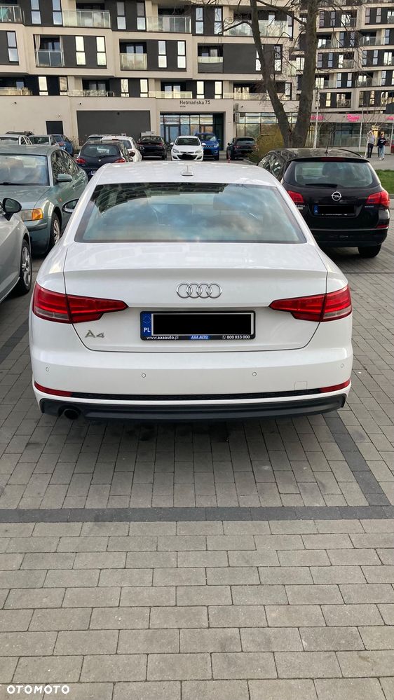 Audi A4 Limousine 1.4 TFSI Sport S tronic - 6