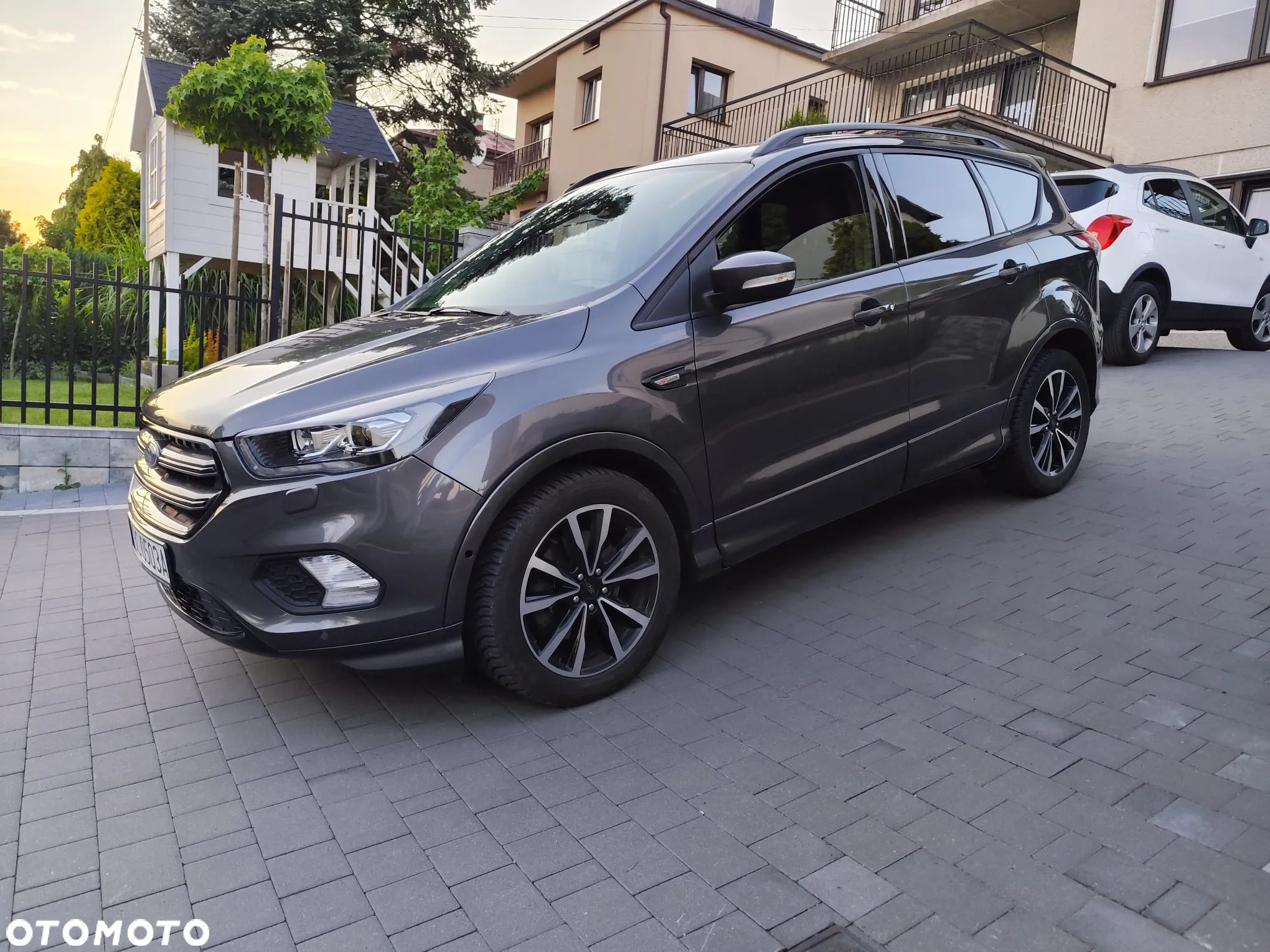 Ford Kuga 1.5 EcoBoost 4x4 ST-Line - 7