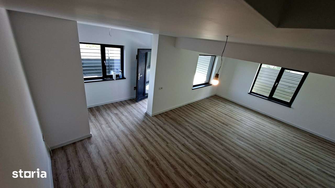 Casă / vilă Tg. Săptămânal , "La Cheie" , finisaje moderne - Imagine principală: 3/20